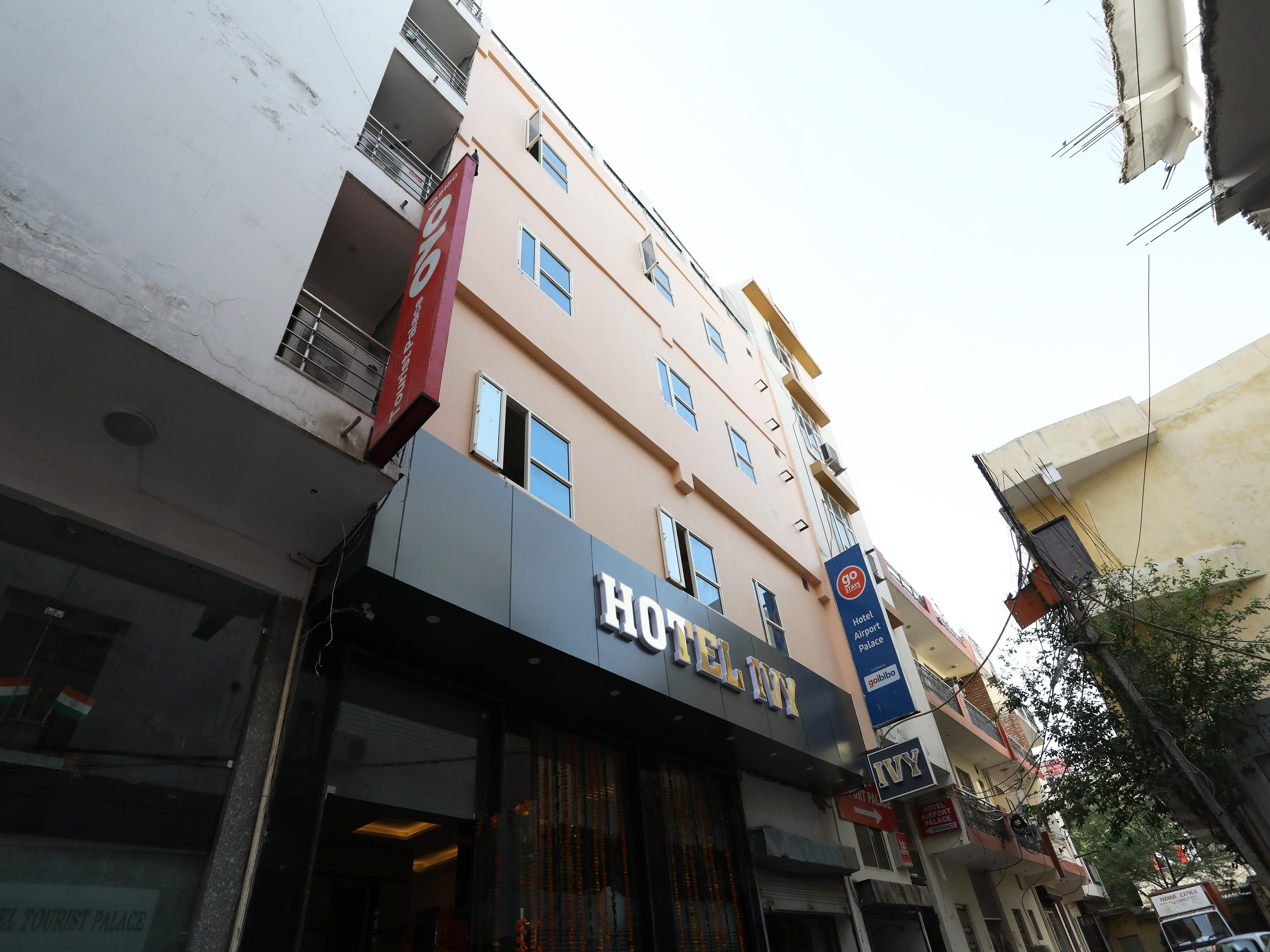 โอโย 30462 โฮเต็ล ไอวี่ Hotel นิวเดลี ภายนอก รูปภาพ